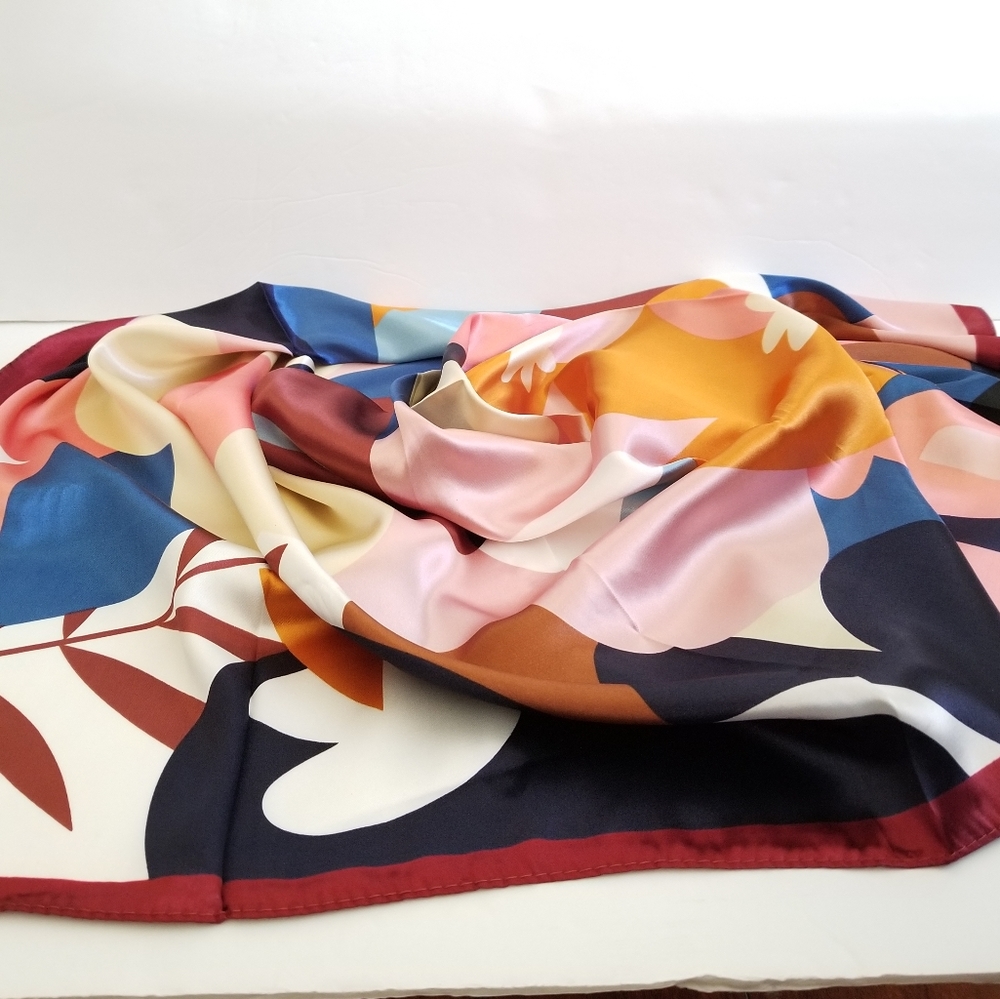 NWOT Large Multicolor Square Scarf - Picture 2 of 5
